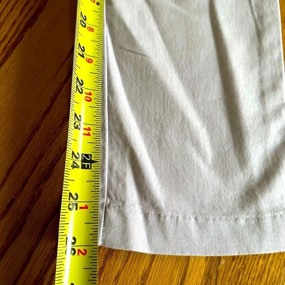 The Slim City Khakis by Gap Size 2R Crop Pants Coupe Urbaine Etroite Lilac NWT - Picture 8 of 16
